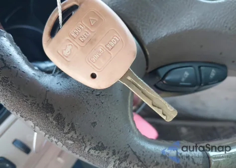 2004 Lexus Es 330 из США, поврежденный, VIN JTHBA30G240008772